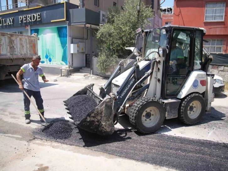 Başkan Tekin, asfalt çalışmalarını yerinde denetledi
