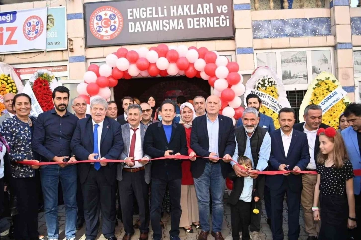 Başkan Yazıcı’dan müjde: “500 ile bin arasında akülü tekerlekli sandalye dağıtacağız”
