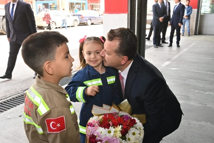 Başkan Yılmaz, “Özverili çalışmaya devam edeceğiz”
