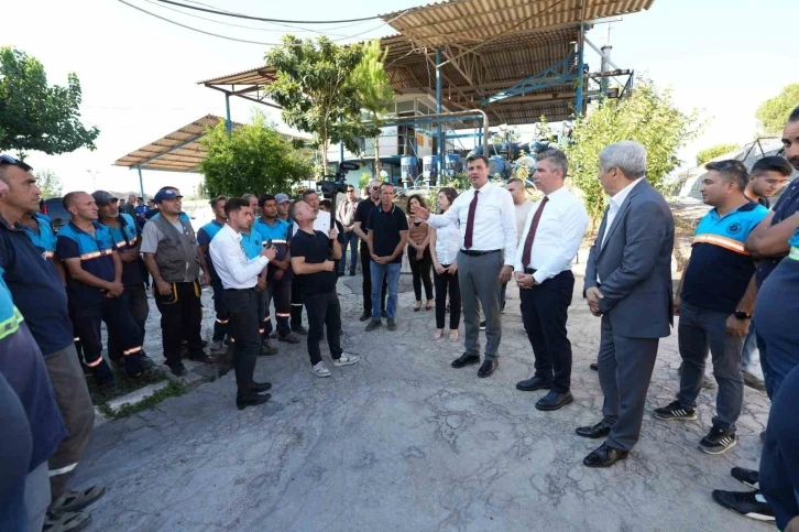 Başkan Zeyrek: “Empati kurun, sanki kendi evinizin suyu kesilmiş gibi davranın”
