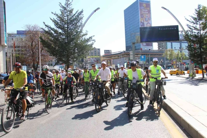 Başkentte pedallar Avrupa Hareketlilik Haftası için çevrildi
