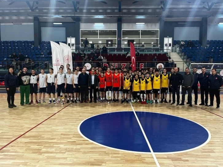 Basketbol yerel liginin şampiyonu belli oldu
