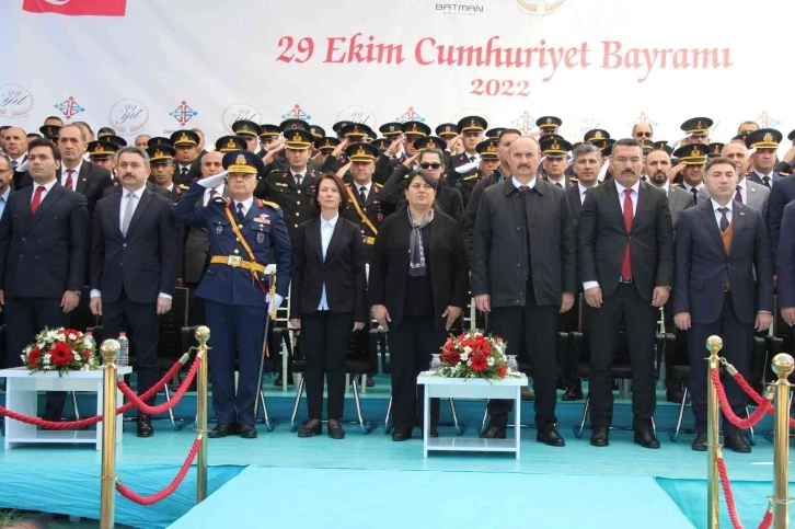 Batman’da 29 Ekim Cumhuriyet Bayramı coşkuyla kutlandı
