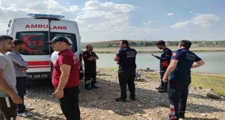 Batman’da girdiği suda kaybolan gencin cansız bedenine ulaşıldı