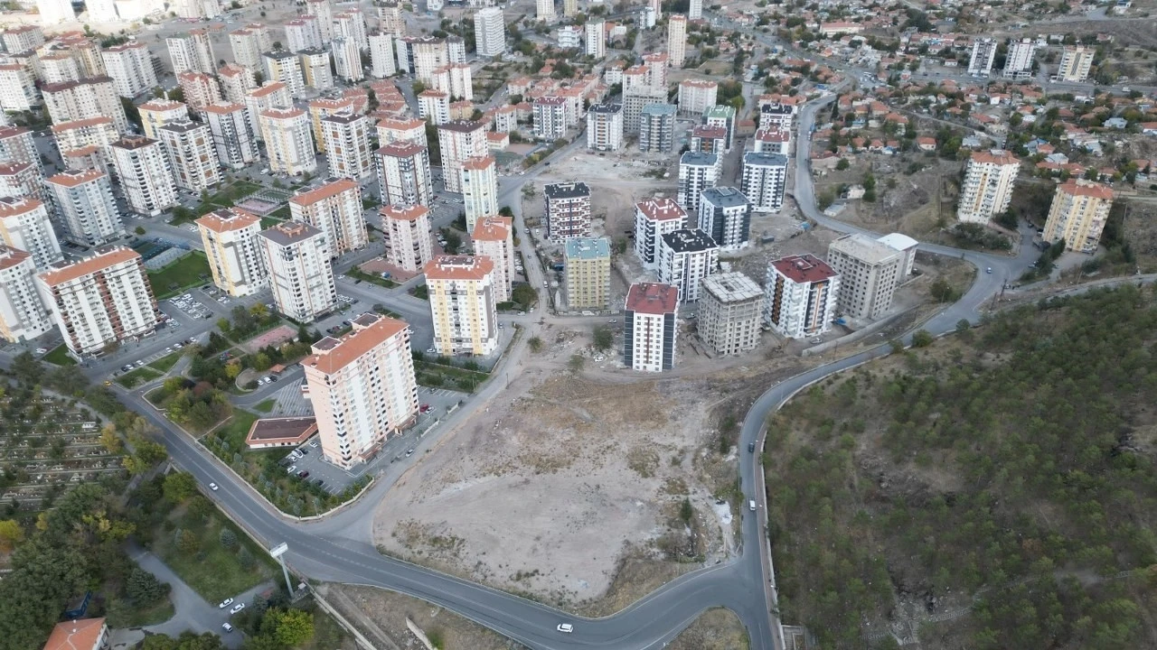 Battalgazi Mahallesi kentsel dönüşümle gelişiyor, güzelleşiyor
