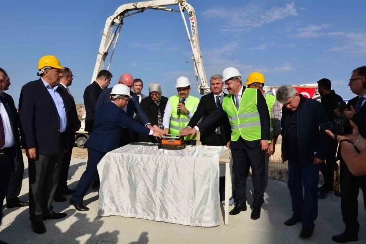 BAÜN ek hastane binasının temeli atıldı
