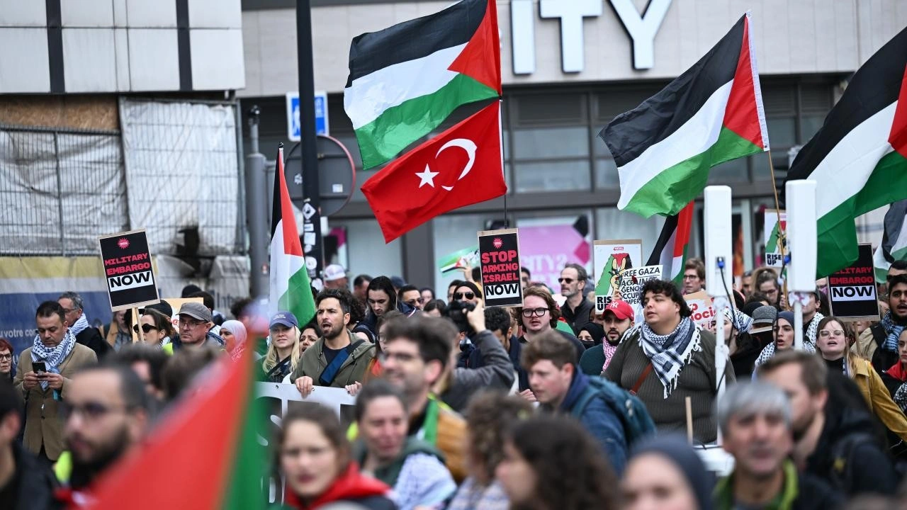 Belçika'da on binler katil İsrail'e öfke kustu! Avrupalılar ayakta