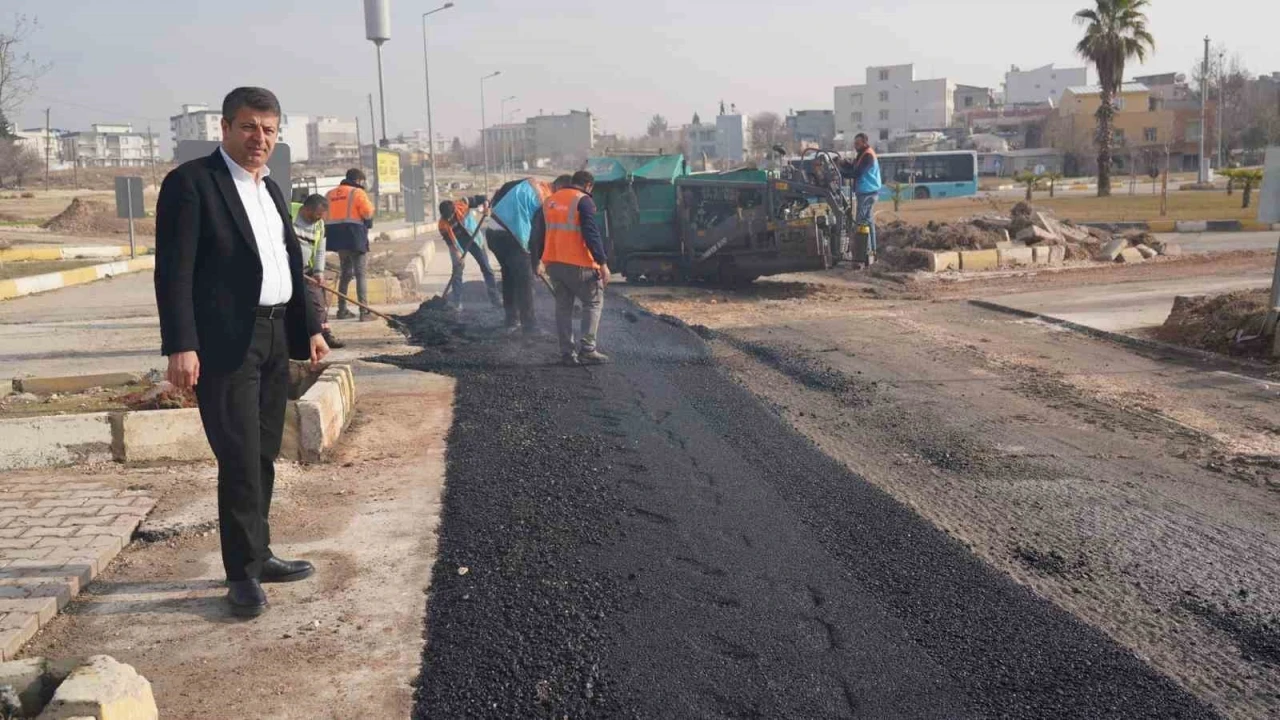 Belediyeden asfalt ve altyapı çalışmaları
