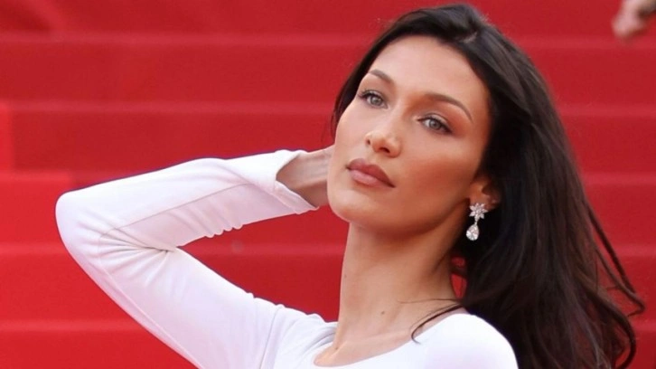 Bella Hadid’in babası: Evimize aldık biz bir daha içeri sokmadılar