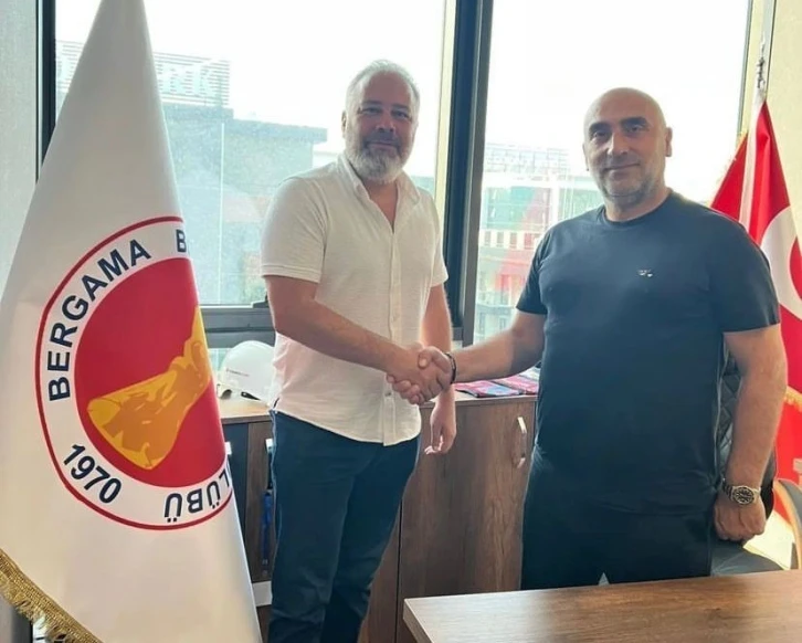 Bergama Belediyespor’da Özden Töraydın ile yollar ayrıldı
