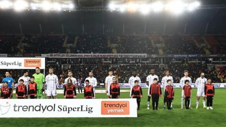 Beşiktaş Gaziantep FK Maçında Al Musrati Sakatlandı