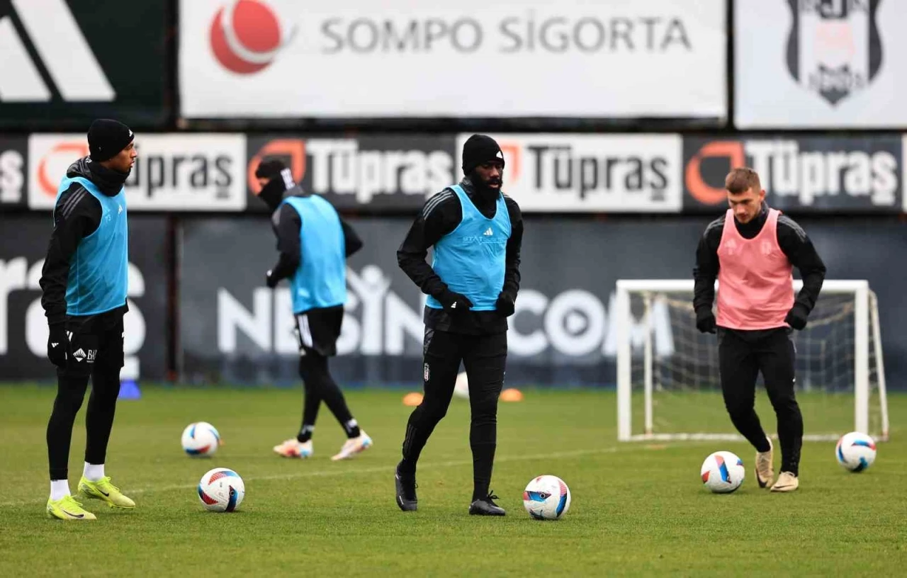 Beşiktaş, Sivasspor maçı hazırlıklarına başladı
