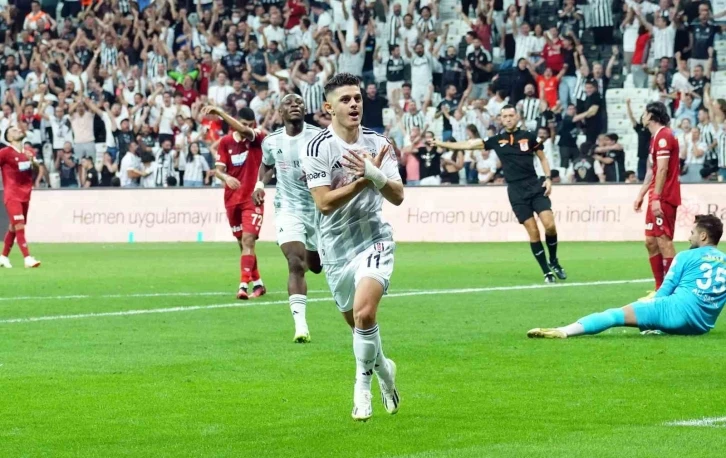 Beşiktaş’ta Burak Yılmaz’dan, derbide Rashica’ya özel görev
