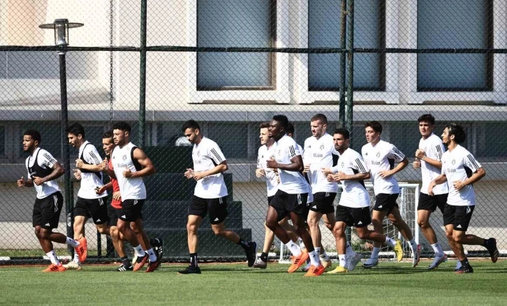 Beşiktaş’ta derbi mesaisi başladı
