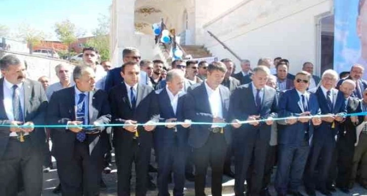 Besni’de Merinos Haci Mustafa Rabuş Camii ibadete açıldı