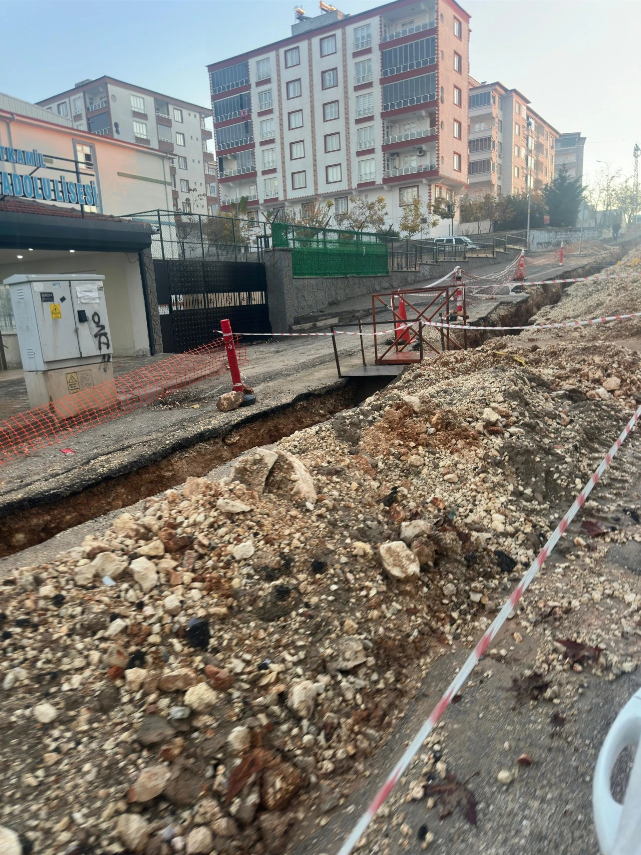 Beykent Mahallesi’nde Altyapı Çalışması Tehlike Saçıyor