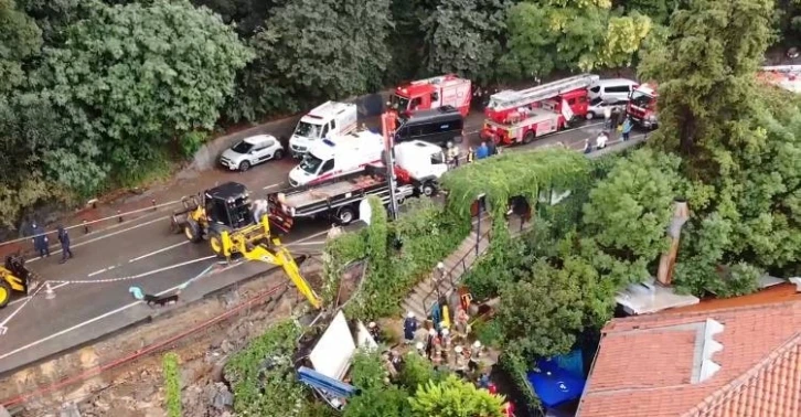 Beykoz’da istinat duvarı çöktü: 1 kişi göçük altında kaldı
