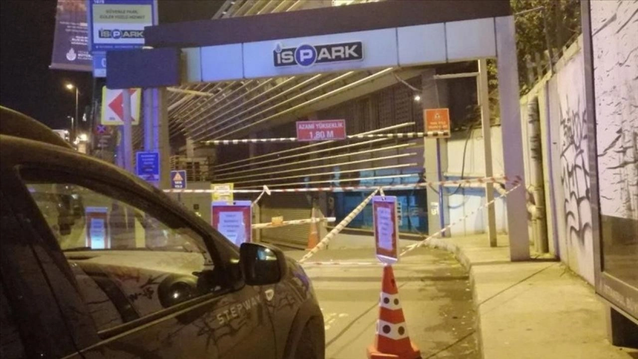 Beyoğlu’ndaki İSPARK’ın kolonları çatladı! İBB'den açıklama