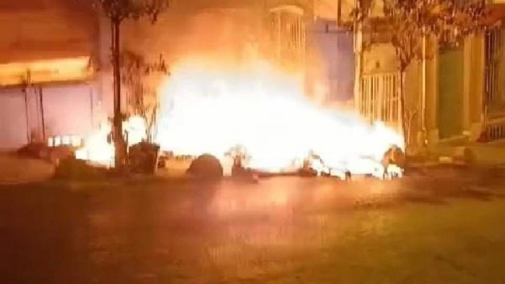 Beyoğlu'ndaki tarihi han yandı