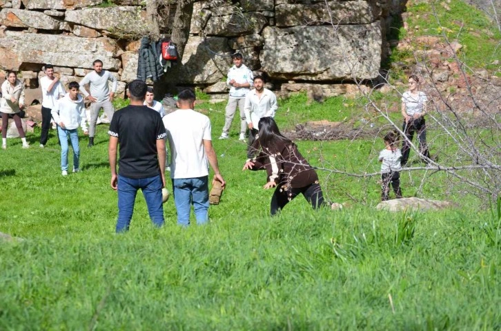 Beytüşşebap İlçesinde Bahar Keyfi