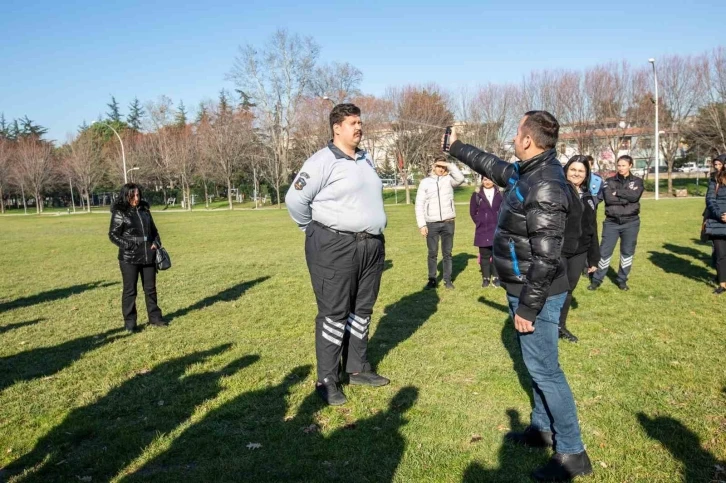 Biber gazının etkisini önce kendileri test etti
