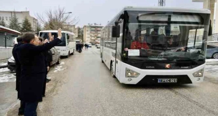 Bilecik AFAD gönüllüleri deprem bölgesine doğru yola çıktı