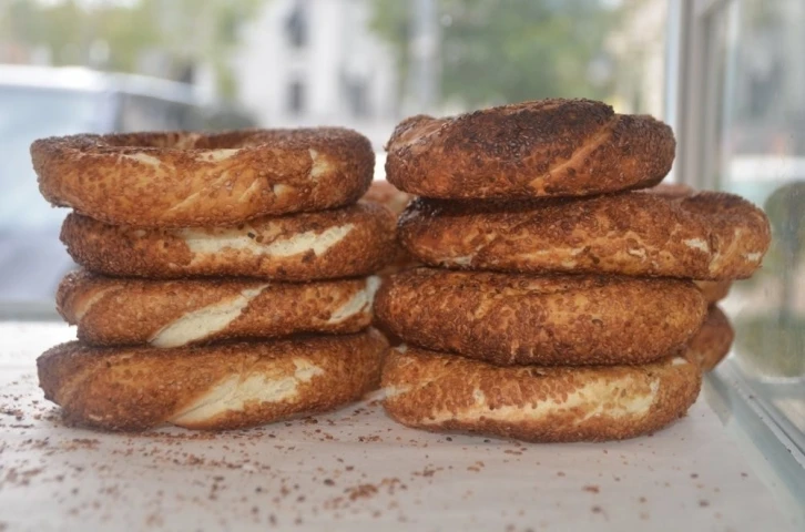 Bilecik’te ekmek, çay, simit ve poğaçaya zam geldi
