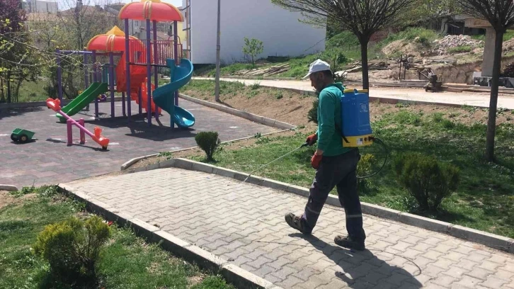 Bilecik’te park ve oyun alanları çocuklar için temizleniyor
