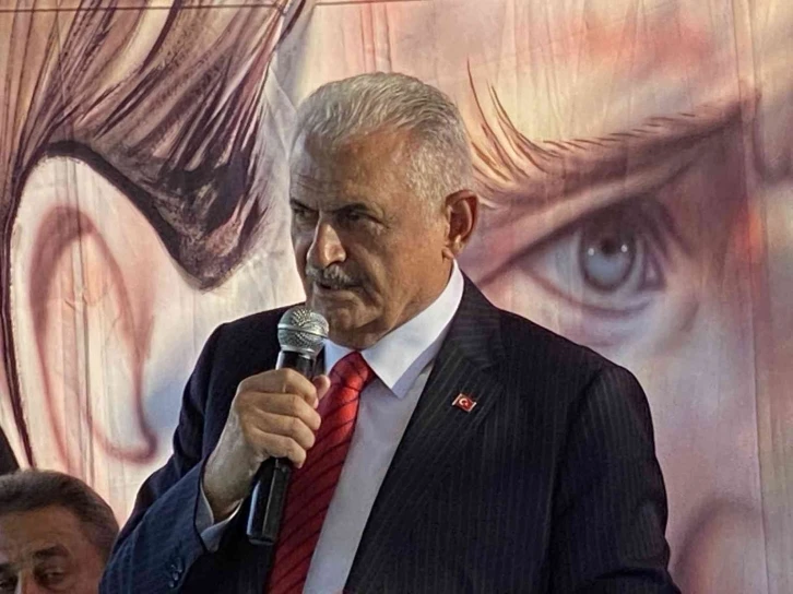 Binali Yıldırım’dan Yunanistan’a: “Son zamanlarda iyice şımarıklığı arttı”
