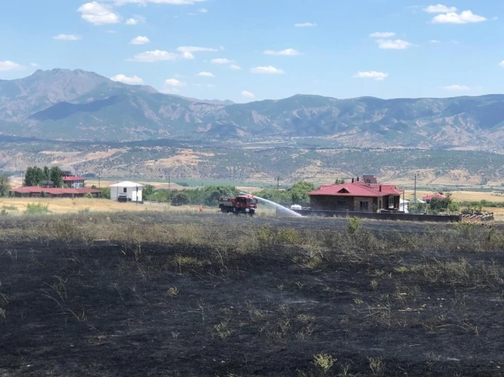 Bingöl’de ot yangını ormana sıçramadan söndürüldü
