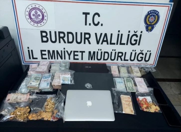 Bitlis’te dolandırıcılık olayına karışan 3 şüpheli Burdur’da yakalandı
