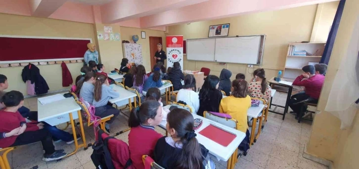 Boğaziçili öğrencilere ilk yardım eğitimi
