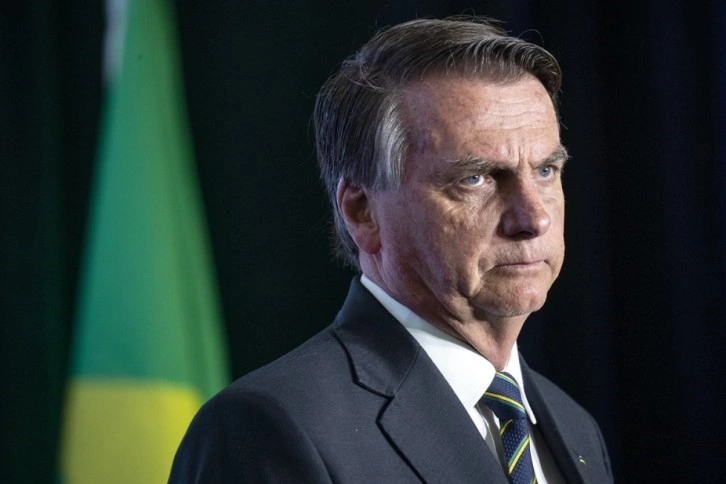 Bolsonaro 2030 yılına kadar siyasetten men edildi