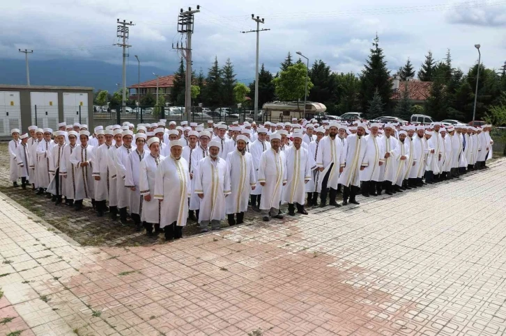 Bolu’da, 285 genç hafız törenle icazetlerini aldı
