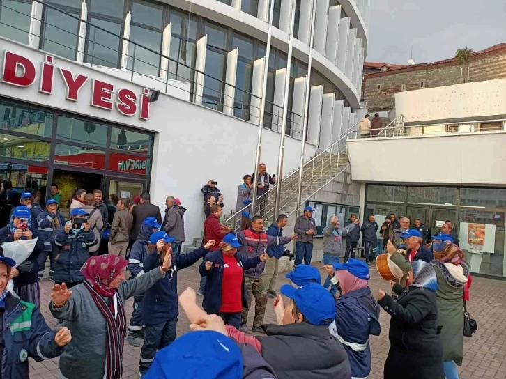 Bolu’da davul zurna eşliğinde toplu iş sözleşmesi imzalandı
