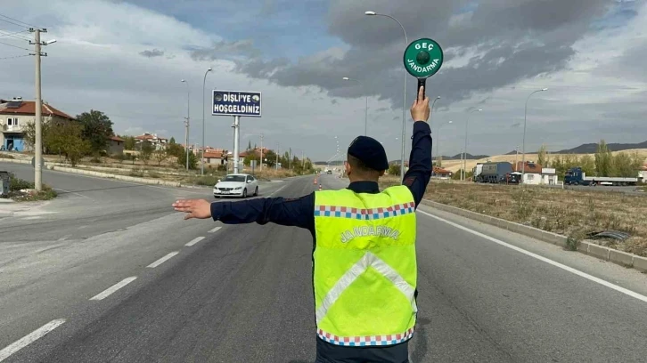 Bolvadin’de jandarmadan trafik denetimi
