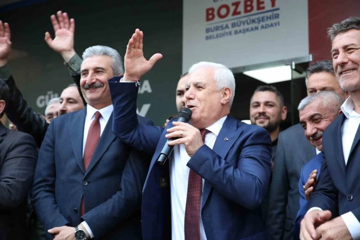 Bozbey: “Sorunu çözmek için taşın altına değil, betonun altına elimizi koyacağız”
