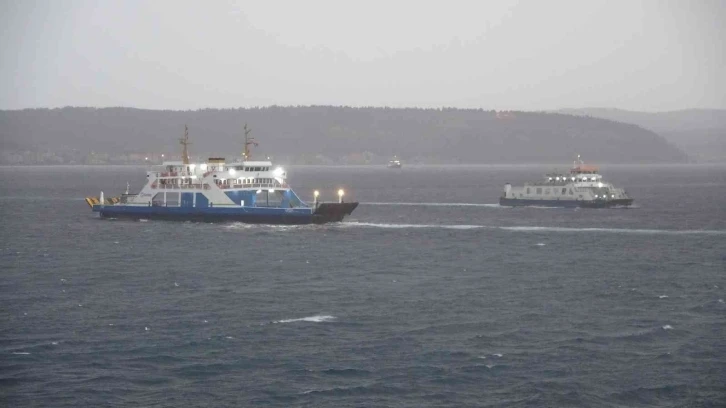 Bozcaada ve Gökçeada’ya tüm feribot seferleri iptal edildi
