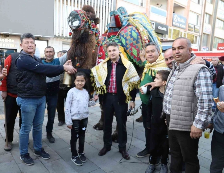 Bozdoğanlı Yakamoz ’En güzel deve’ seçildi
