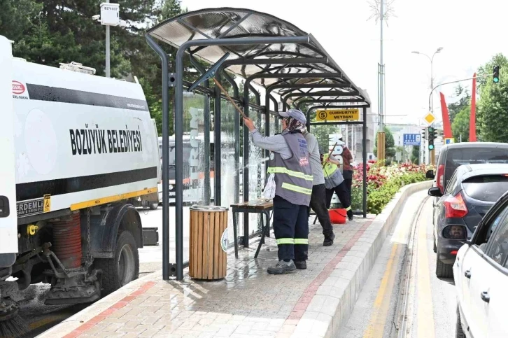 BOZTRAM istasyonlarında temizlik çalışmaları
