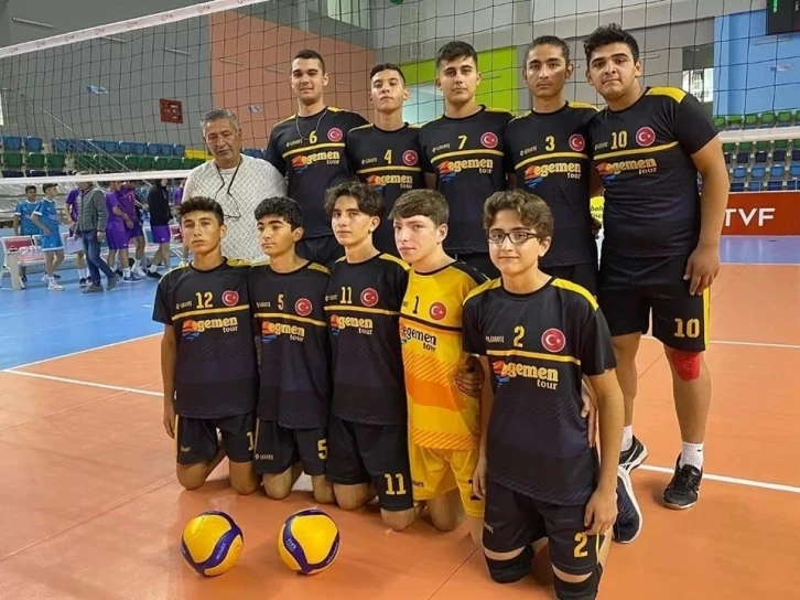 Bozyazı Anadolu Lisesi voleybol turnuvasında ikinci oldu
