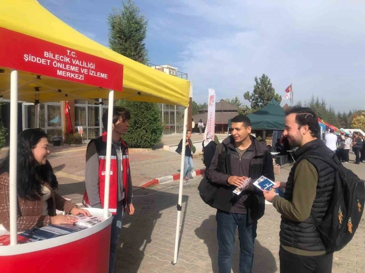 BŞEÜ standındaki ana tema ‘’Kadın’’ oldu
