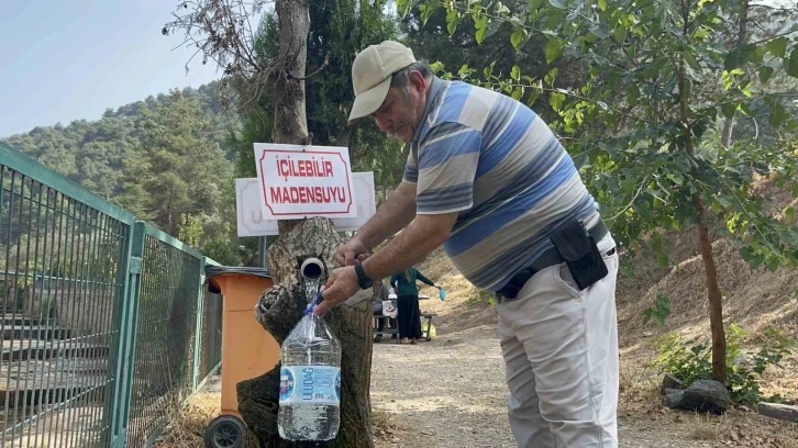 Bu maden suyu şişeden değil çeşmeden içiliyor
