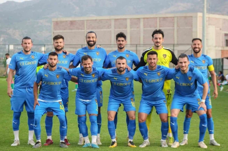 Bucaspor 1928, tecrübeye yöneldi
