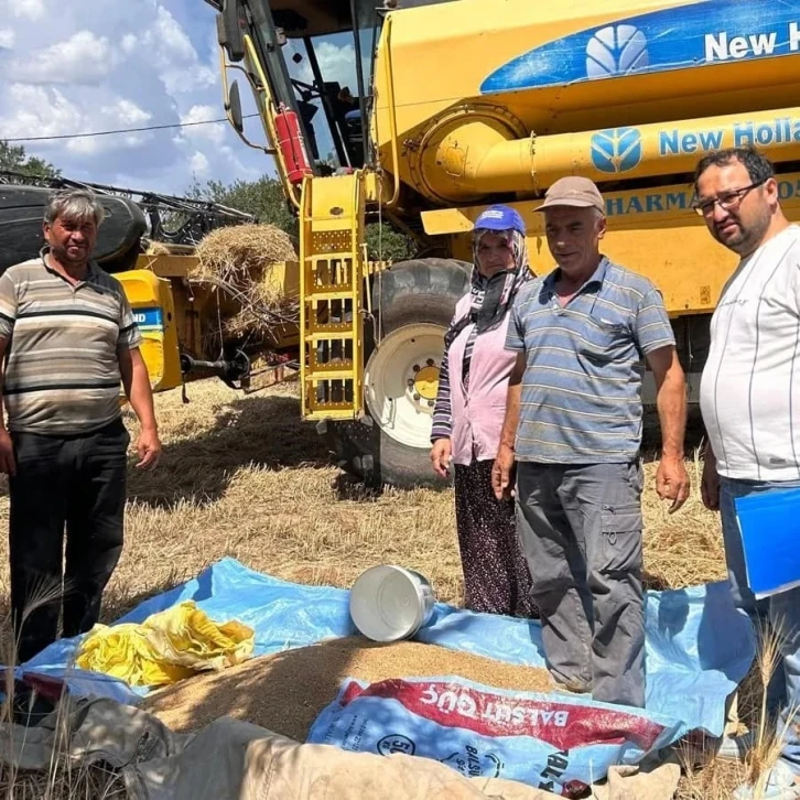 Buğday hasadı devam ediyor, çiftçiler anız yakımı konusunda uyarılıyor
