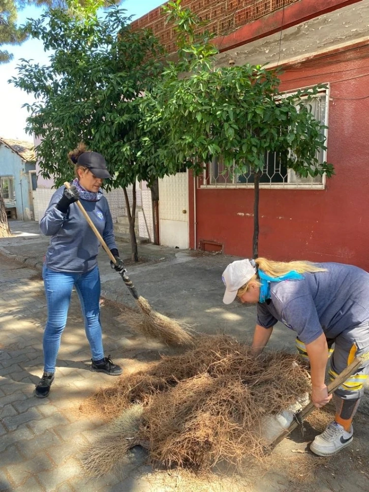 Buharkent Belediyesi bayram temizliğine başladı
