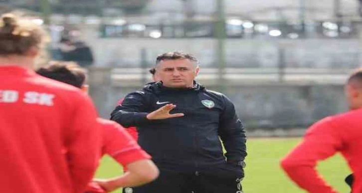 Bülent Akan, Amedspor ile yolunu ayırdı