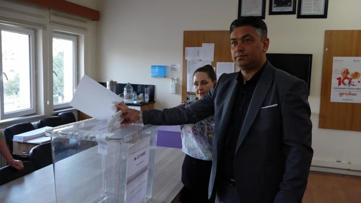 Bulgaristan seçimleri için Türkiye’deki çifte vatandaşlar sandık başında
