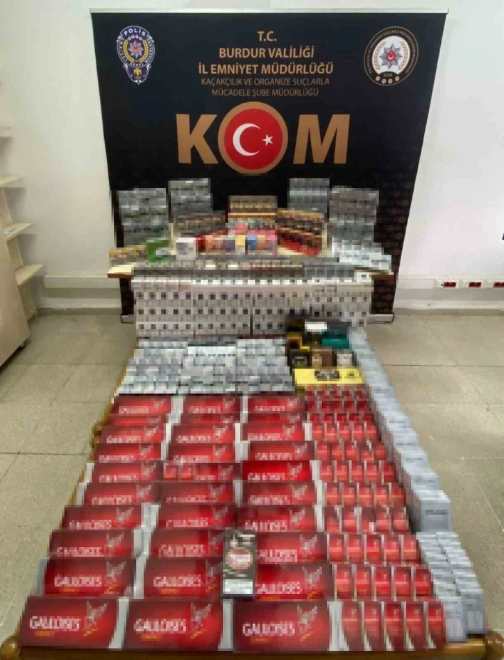 Burdur’da bin 565 paket kaçak sigara ele geçirildi
