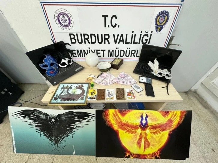 Burdur’da büyücülük ve falcılık adı altında cinsel tacizde bulunan şahıs yakalandı
